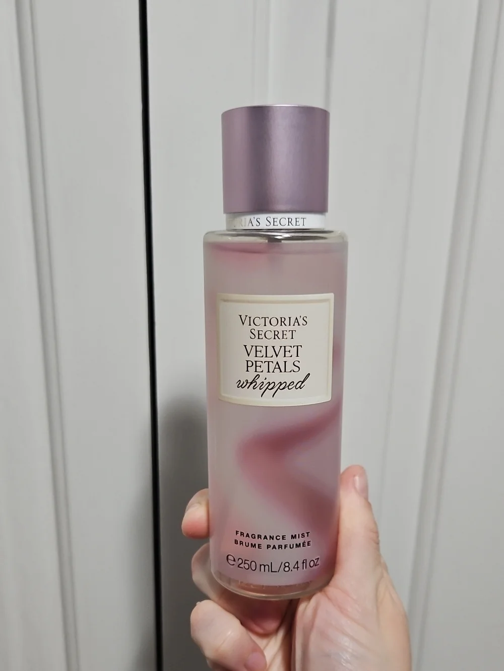 NWT Victoria's Secret Velvet Petals Whipped